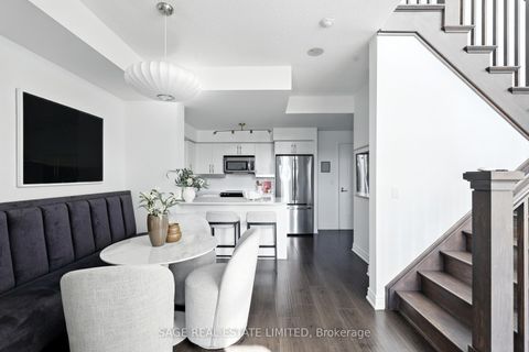 Photo 6 at TH5 - 6 Pirandello Street, Niagara, Toronto Photo 6 at TH5 - 6 Pirandello Street, Niagara, Toronto