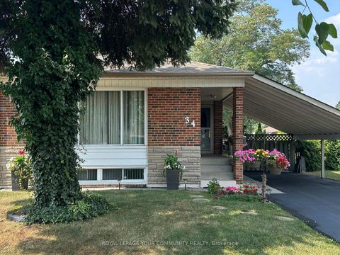 Photo 5 at 34 Droxford Avenue, Maryvale, Toronto