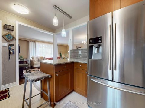 Photo 15 at 34 Droxford Avenue, Maryvale, Toronto