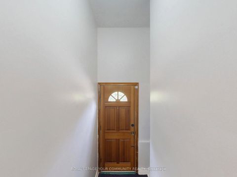 Photo 28 at 34 Droxford Avenue, Maryvale, Toronto