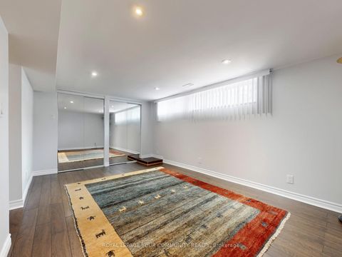 Photo 37 at 34 Droxford Avenue, Maryvale, Toronto