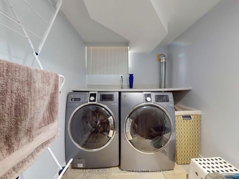 Photo 40 at 34 Droxford Avenue, Maryvale, Toronto