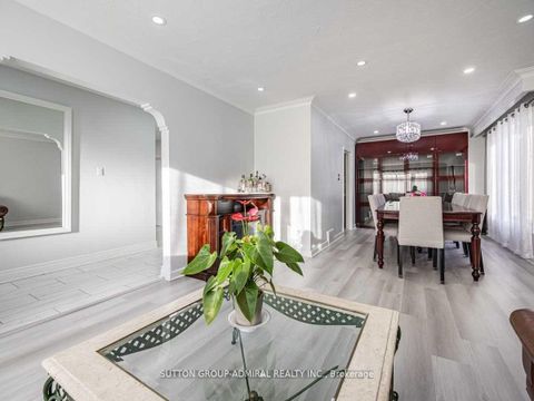 Photo 8 at 17 Dorchester Drive, Clanton Park, Toronto