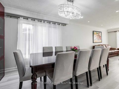 Photo 10 at 17 Dorchester Drive, Clanton Park, Toronto