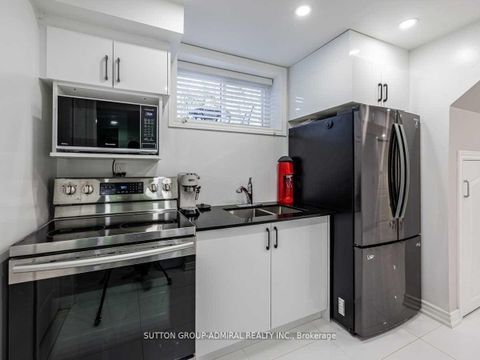 Photo 25 at 17 Dorchester Drive, Clanton Park, Toronto