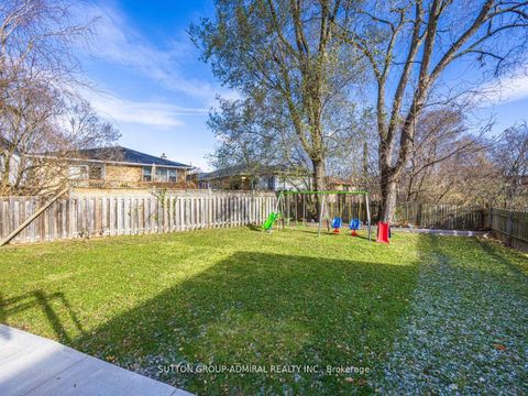 Photo 36 at 17 Dorchester Drive, Clanton Park, Toronto