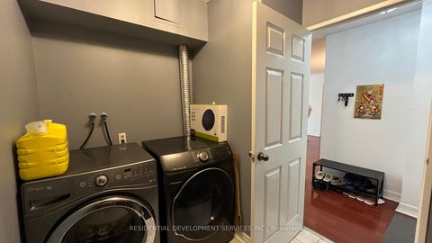 Photo 16 at 201 - 2050 Bridletowne Circle, L'Amoreaux, Toronto