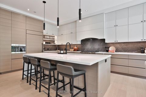 Photo 6 at 2 Marchwood Drive, Westgate, Toronto