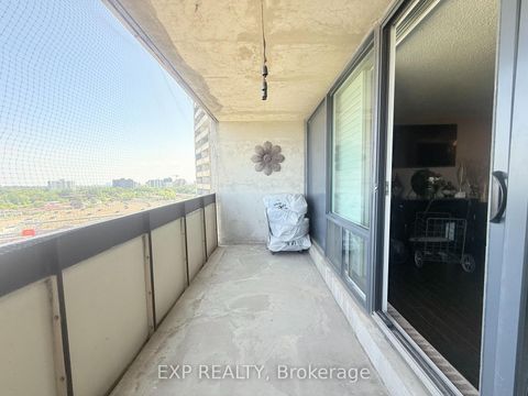 Photo 16 at 9 - 5 San Romano Way, Black Creek, Toronto