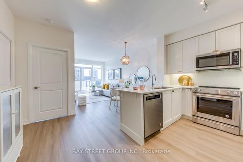 Photo 3 at 404 - 65 Oneida Crescent, Langstaff, Richmond Hill