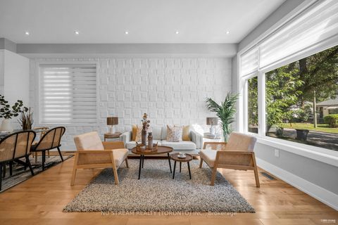 Photo 3 at 4 Westbourne Avenue, Birchmount, Toronto