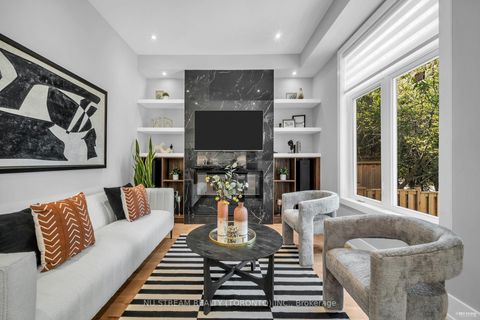 Photo 6 at 4 Westbourne Avenue, Birchmount, Toronto