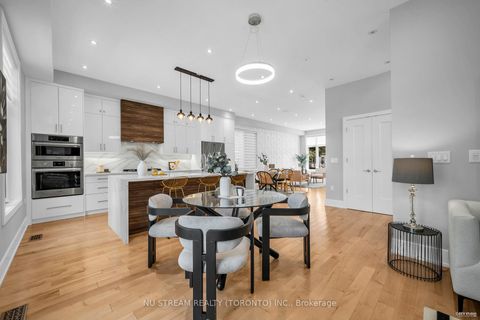 Photo 11 at 4 Westbourne Avenue, Birchmount, Toronto