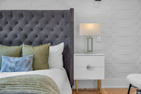 Photo 16 at 4 Westbourne Avenue, Birchmount, Toronto
