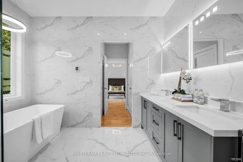 Photo 22 at 4 Westbourne Avenue, Birchmount, Toronto