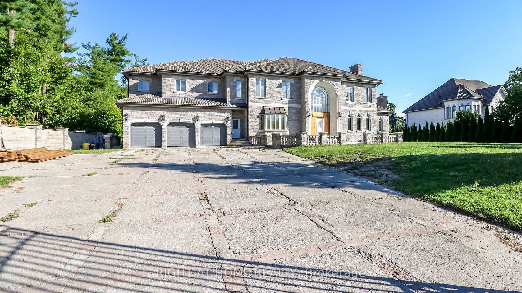 290 Tollendal Mill Road, South Shore, Barrie photo number 2