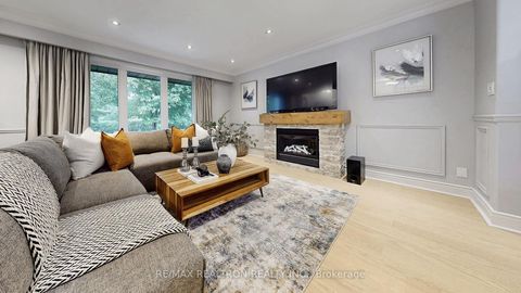 Photo 9 at 73 Claymore Drive, Queensway, Toronto