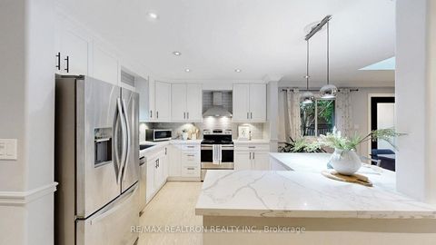 Photo 16 at 73 Claymore Drive, Queensway, Toronto