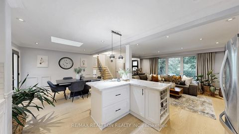 Photo 17 at 73 Claymore Drive, Queensway, Toronto