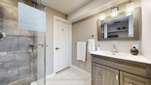 Photo 33 at 73 Claymore Drive, Queensway, Toronto