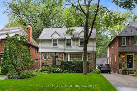 Photo 1 at 6 Princeton Road, Kingsway South, Toronto