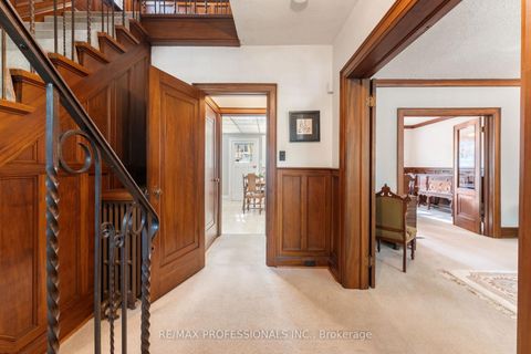 Photo 6 at 6 Princeton Road, Kingsway South, Toronto