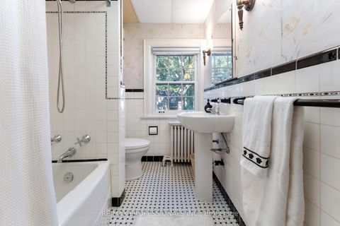Photo 29 at 6 Princeton Road, Kingsway South, Toronto