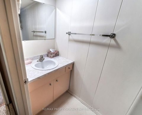Photo 40 at 6 Princeton Road, Kingsway South, Toronto