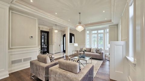 Photo 5 at 19 Parker Avenue, Oak Ridges, Richmond Hill