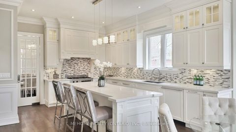 Photo 12 at 19 Parker Avenue, Oak Ridges, Richmond Hill