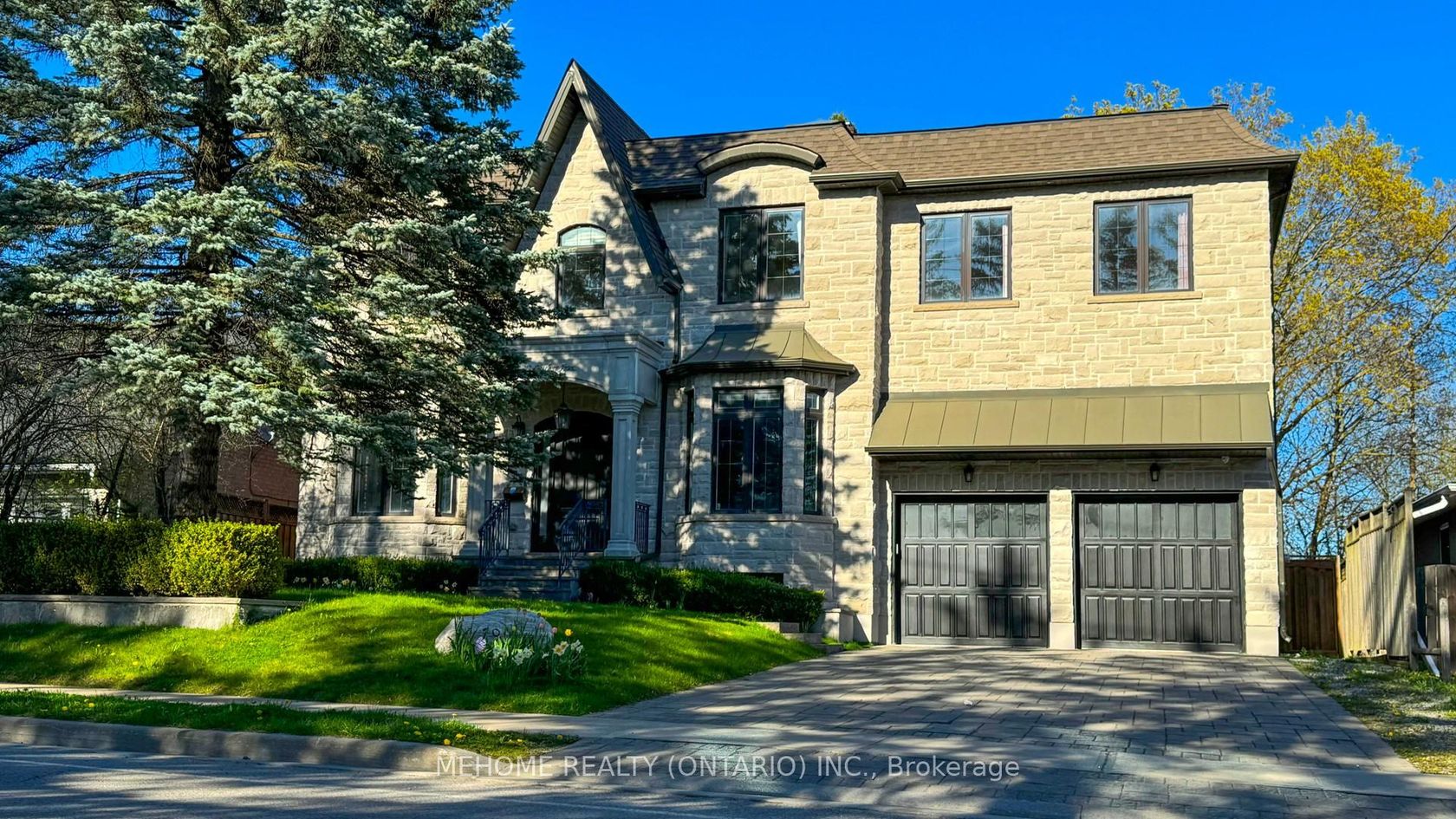 19 Parker Avenue, Oak Ridges, Richmond Hill 