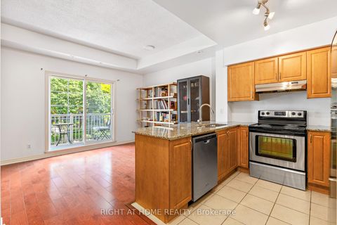 Photo 13 at 205 - 205 Wellesley Street E, South St. James Town, Toronto