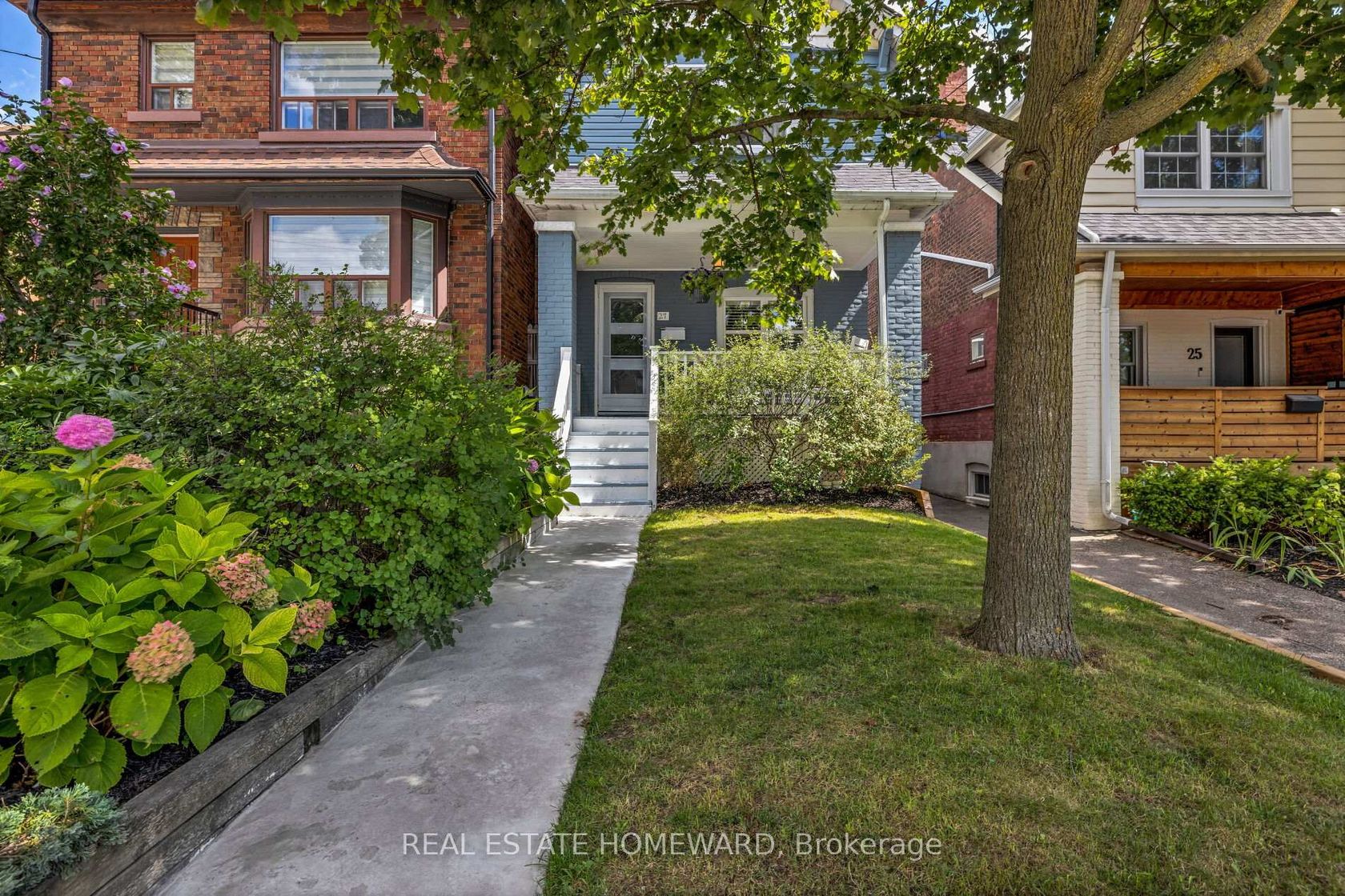 27 Normandy Boulevard, Woodbine Corridor, Toronto 
