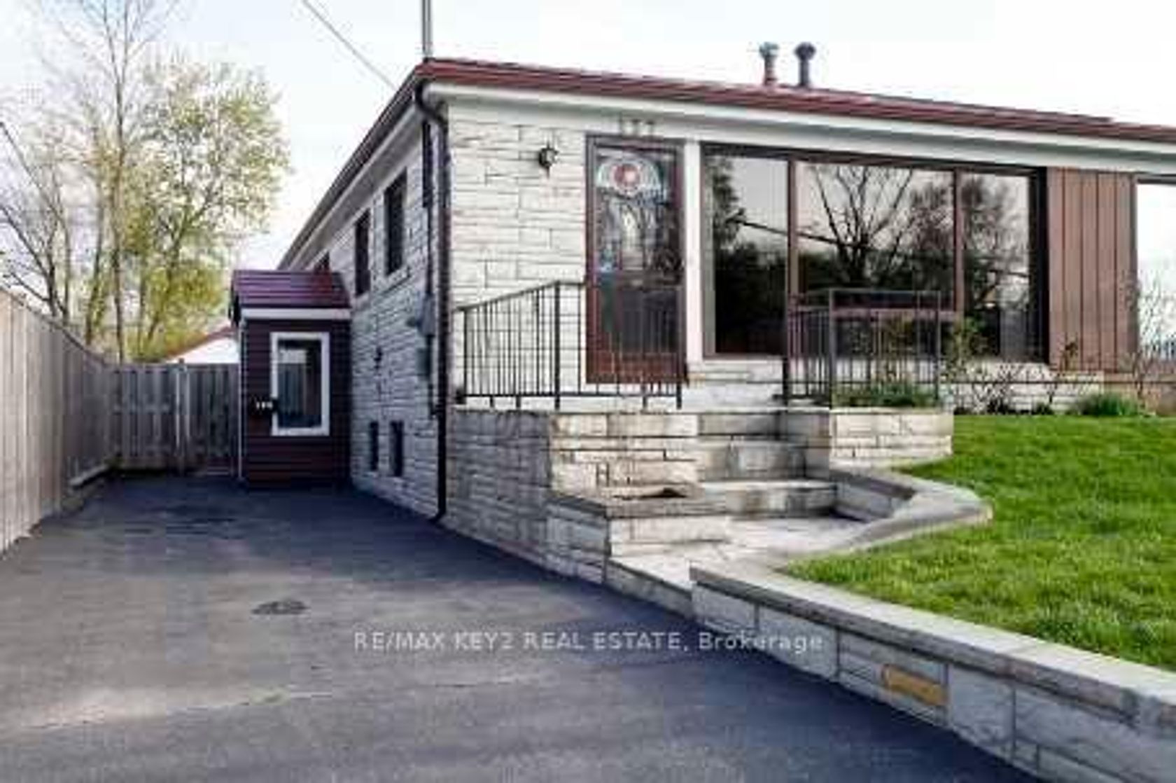 137 Newlands Avenue, Birchmount, Toronto 