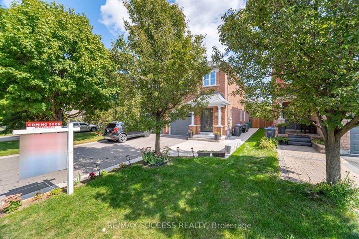Photo 3 at 3570 Southwick Street, Churchill Meadows, Mississauga