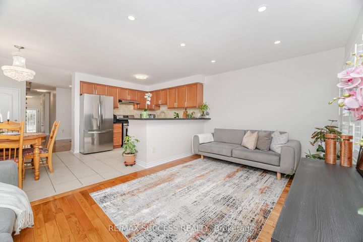 Photo 14 at 3570 Southwick Street, Churchill Meadows, Mississauga