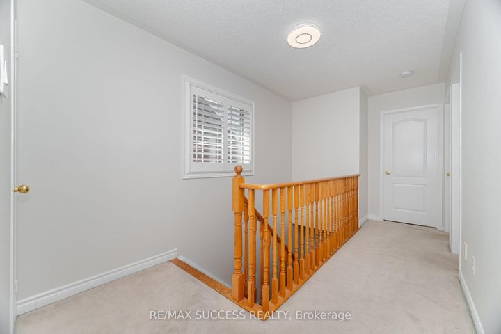Photo 19 at 3570 Southwick Street, Churchill Meadows, Mississauga