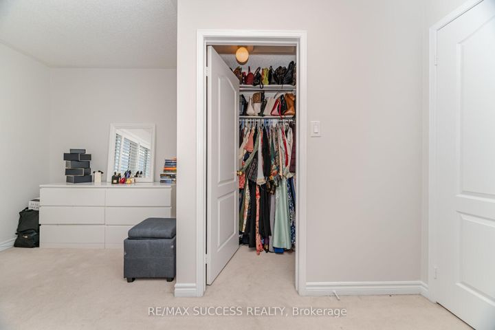 Photo 25 at 3570 Southwick Street, Churchill Meadows, Mississauga