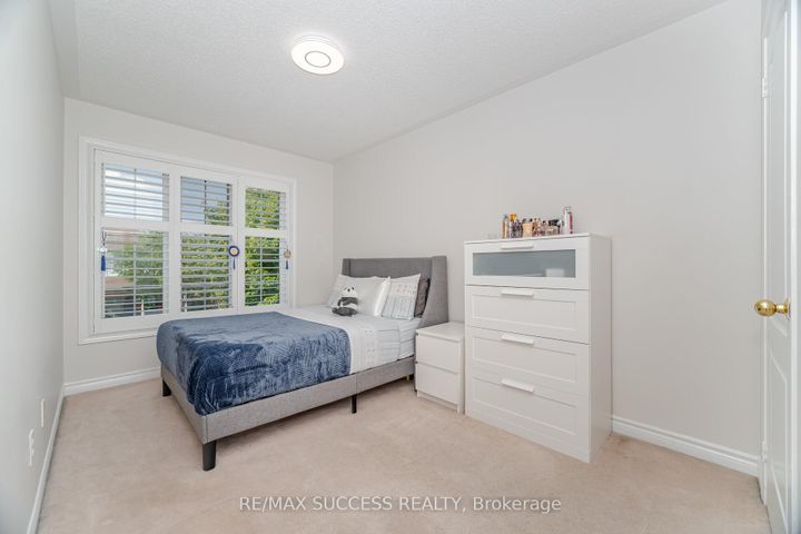 Photo 26 at 3570 Southwick Street, Churchill Meadows, Mississauga