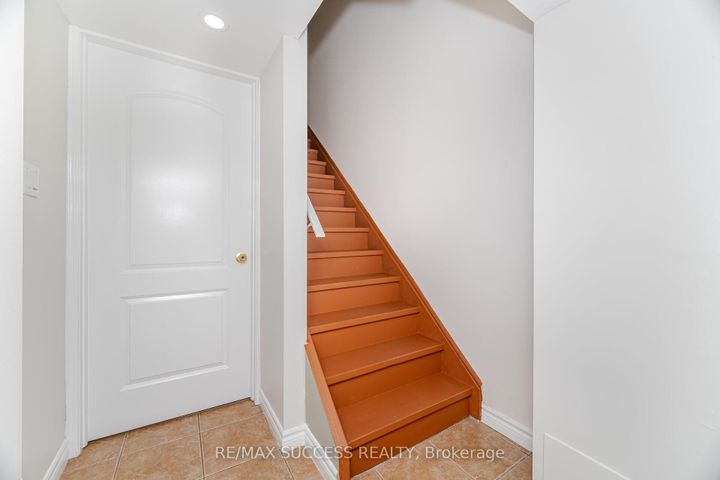 Photo 32 at 3570 Southwick Street, Churchill Meadows, Mississauga