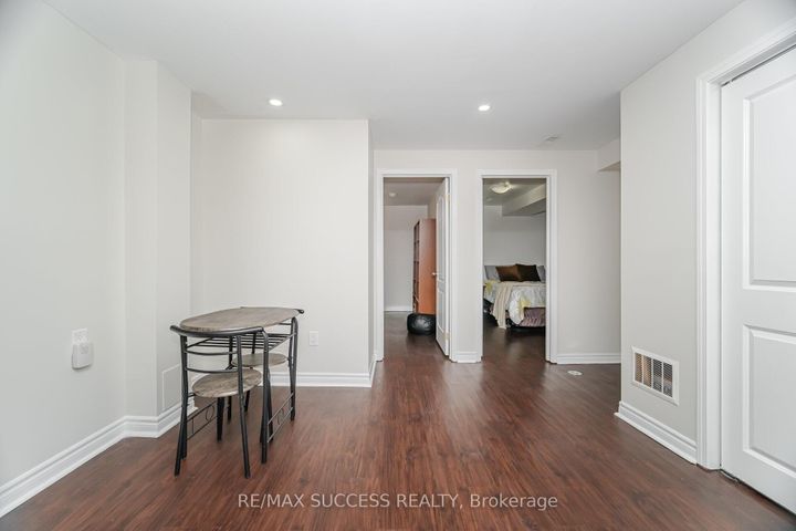 Photo 38 at 3570 Southwick Street, Churchill Meadows, Mississauga