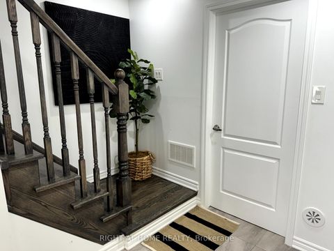 Photo 4 at 72 Ayers Crescent, Birchmount, Toronto