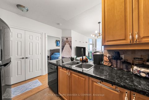 Photo 17 at Ph17 - 25 Greenview Avenue, Newtonbrook West, Toronto
