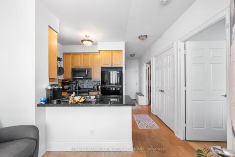 Photo 25 at Ph17 - 25 Greenview Avenue, Newtonbrook West, Toronto