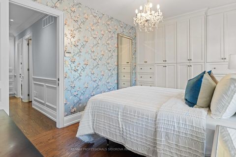 Photo 16 at 470 Runnymede Road, Bloor West Village, Toronto