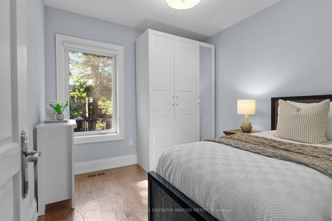 Photo 18 at 470 Runnymede Road, Bloor West Village, Toronto