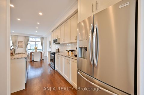 Photo 8 at 37 Duncombe Lane, South Richvale, Richmond Hill