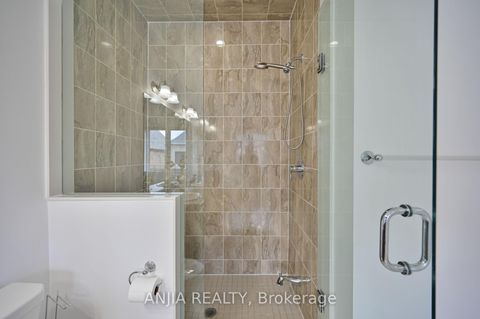 Photo 33 at 37 Duncombe Lane, South Richvale, Richmond Hill