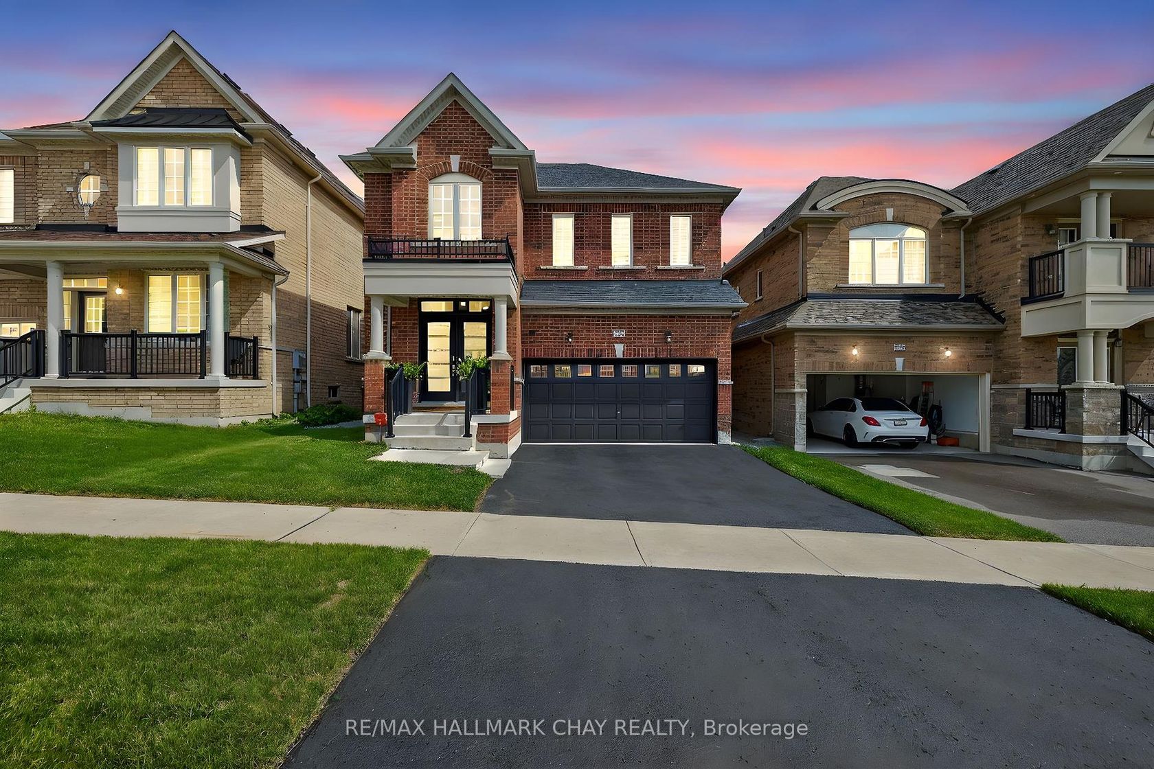 1029 Langford Boulevard, Bradford, Bradford West Gwillimbury 2