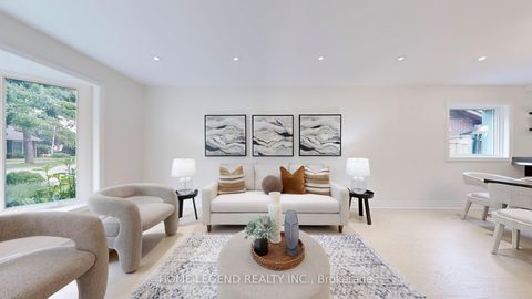 Photo 7 at 48 Avonwick Gate, Donalda, Toronto